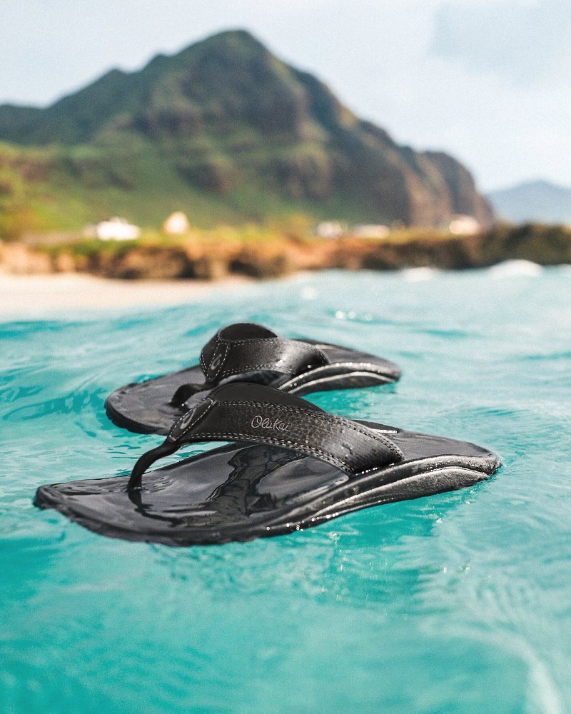 Tommy Bahama Smart Buy - OluKai® 'Ohana Sandals