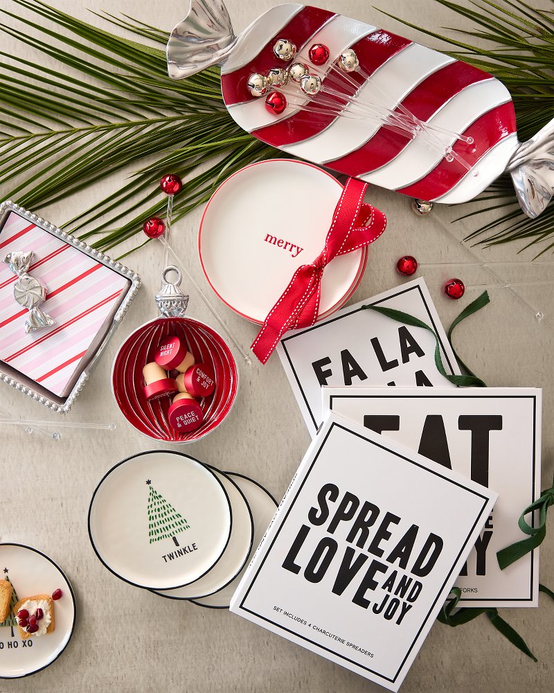 Tommy Bahama Recommended - Beaded Peppermint Napkin Box Set