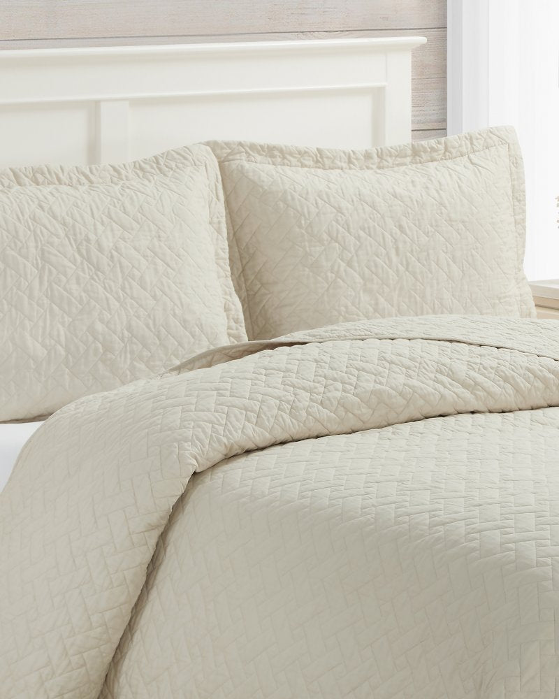 Tommy Bahama Exclusive - Raffia Solid 2-Piece Twin Quilt Set