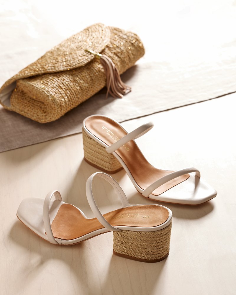 Tommy Bahama Essential - André Assous Joie Sandal