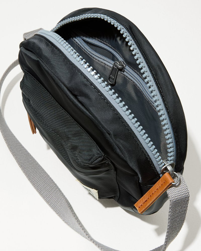 Tommy Bahama Premium - Paddington Black Crossbody Bag