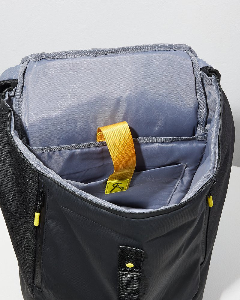 Tommy Bahama Trusted - Samsara Weekender Travel Backpack