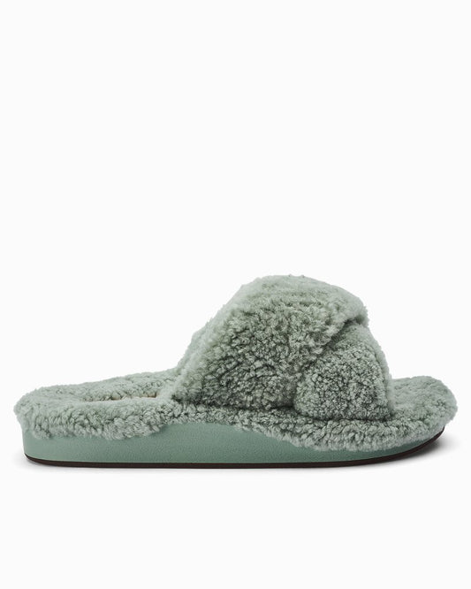 Tommy Bahama Recommended - OluKai® Hila Heu Slippers