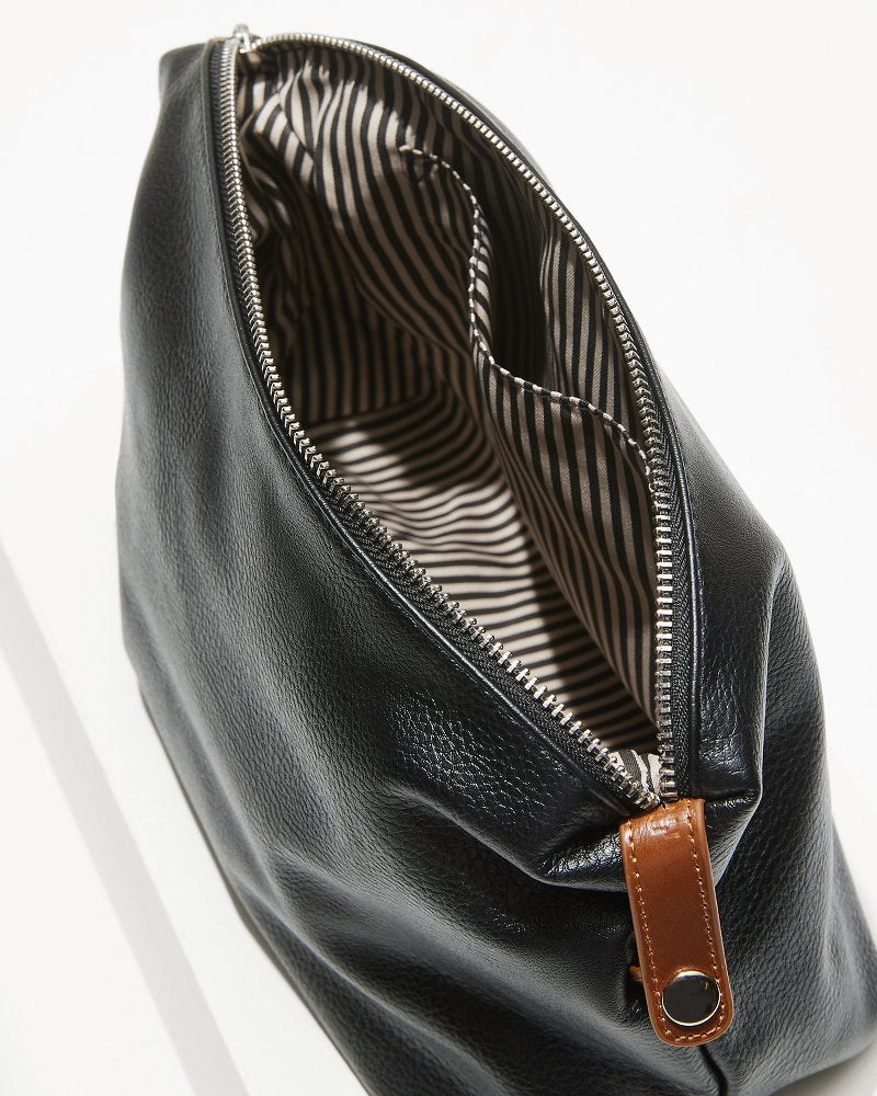 Tommy Bahama Exclusive - Black Croft Dopp Kit