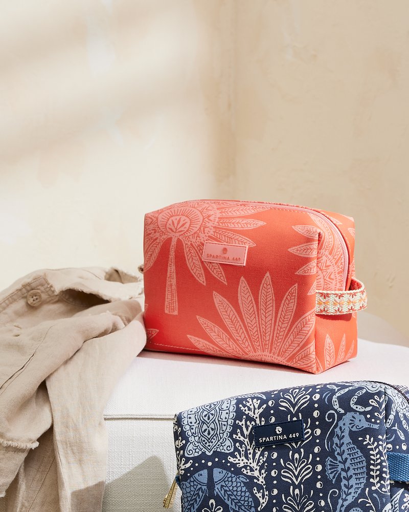 Tommy Bahama Essential - Palmetto Frond Cosmetic Case
