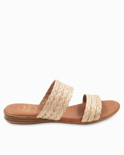 Tommy Bahama Trusted - André Assous Narice Featherweights™ Raffia Sandals