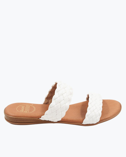 Tommy Bahama Trending - André Assous Naria Featherweights™ Sandals
