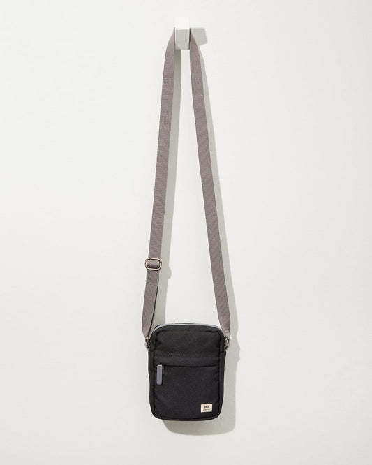 Tommy Bahama Discount - Bond Ash Crossbody Bag
