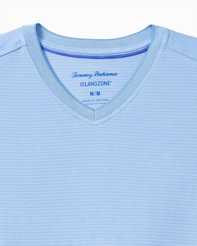 Tommy Bahama Popular - Big & Tall Coastal Crest IslandZone® V-Neck Shirt
