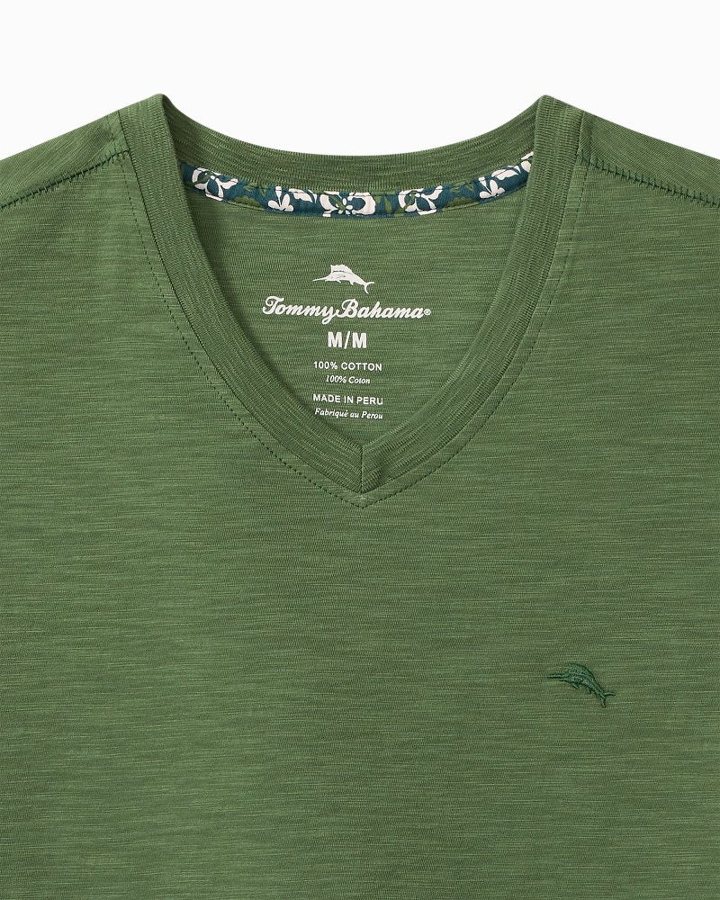 Tommy Bahama Smart Buy - Big & Tall Bali Beach V-Neck T-Shirt