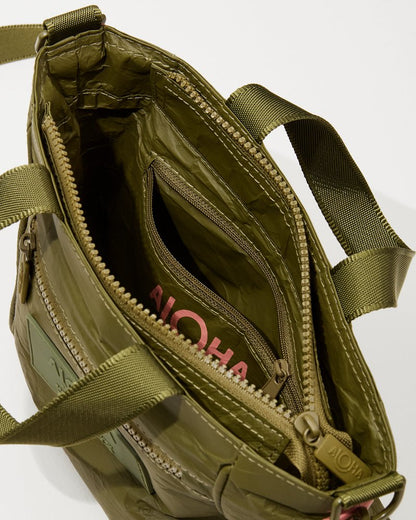 Tommy Bahama Smart Buy - Aloha Collection Paumalu Crossbody Bag