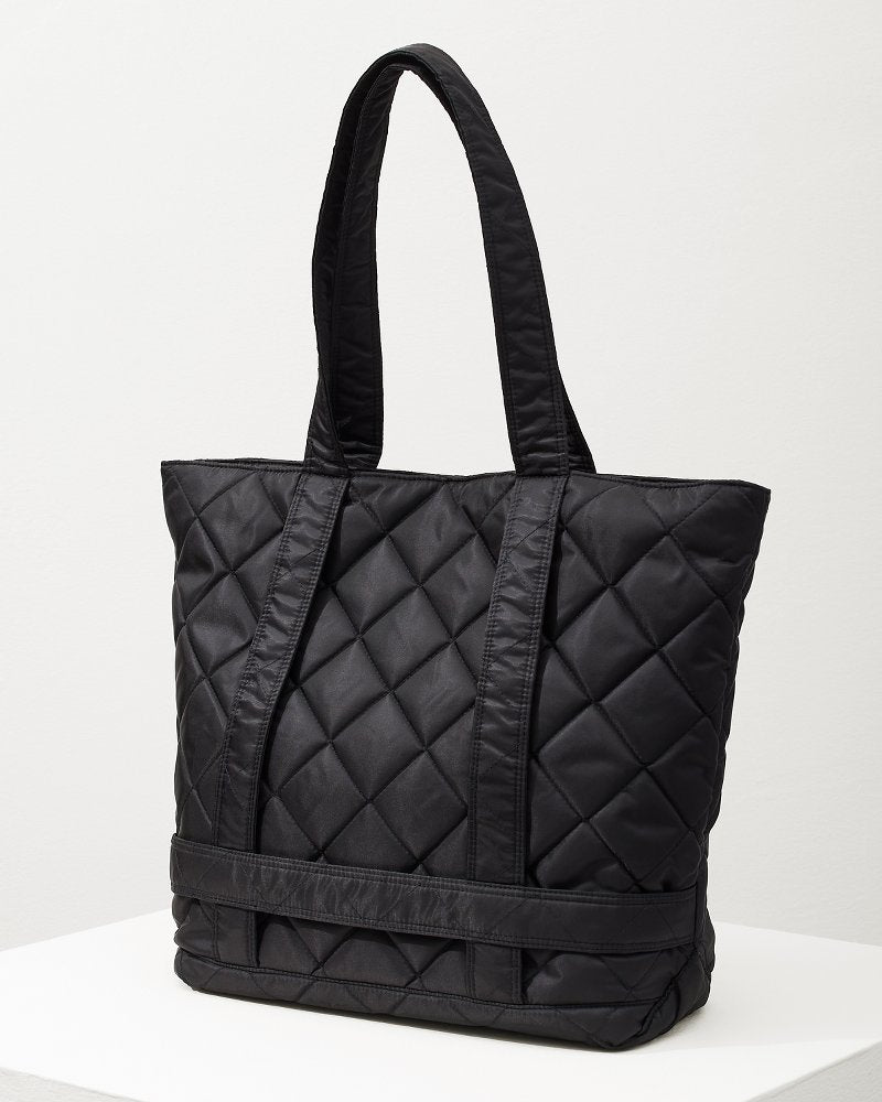 Tommy Bahama Signature - Quilted Traveler Bag