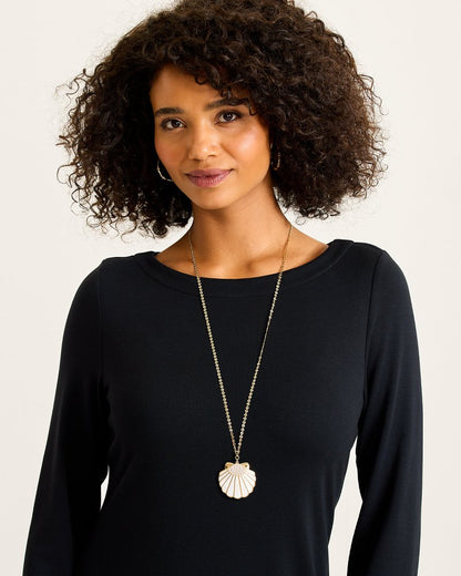 Tommy Bahama Trusted - Moments in Paradise Mother of Pearl and Shell Pendant Necklace