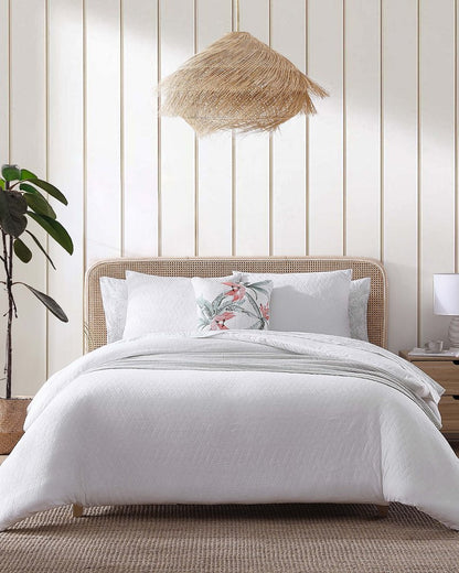 Tommy Bahama Special Offer - Wicker Woven 3-Piece King Comforter Set