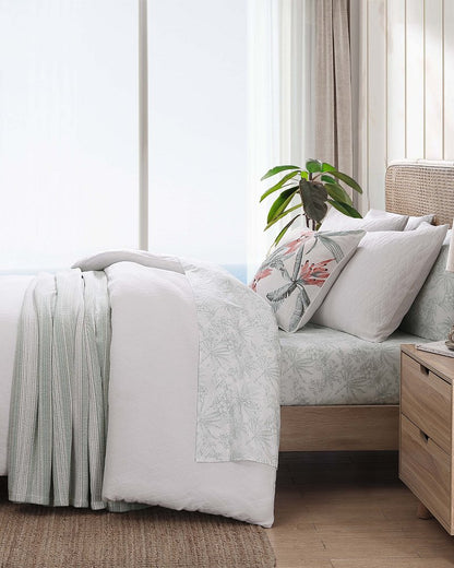 Tommy Bahama Special Offer - Wicker Woven 3-Piece King Comforter Set