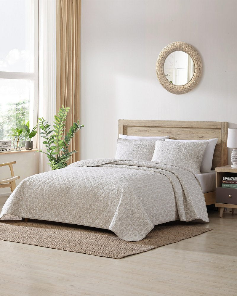 Tommy Bahama Value - Bahama Fronds Reversible 3-Piece Full/Queen Quilt Set