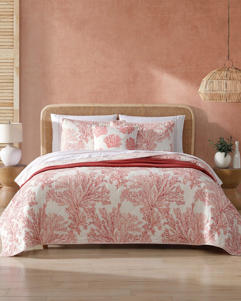 Tommy Bahama Value - Coral Garden Reversible 3-Piece Full/Queen Quilt Set