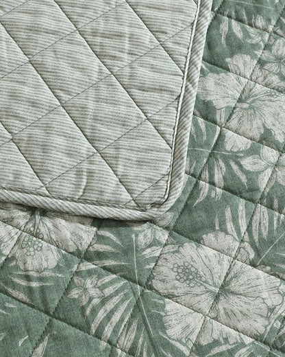 Tommy Bahama Best Price - Hibiscus Jungle Reversible 3-Piece Full/Queen Quilt Set