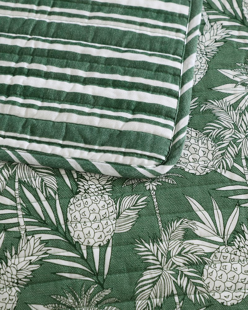 Tommy Bahama Popular - Pineapple Venture 2-Piece Twin Quilt Set