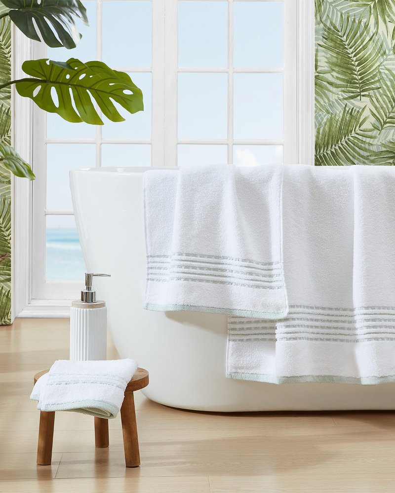 Tommy Bahama Featured - Cliff Side Green 3-Piece Towel Set