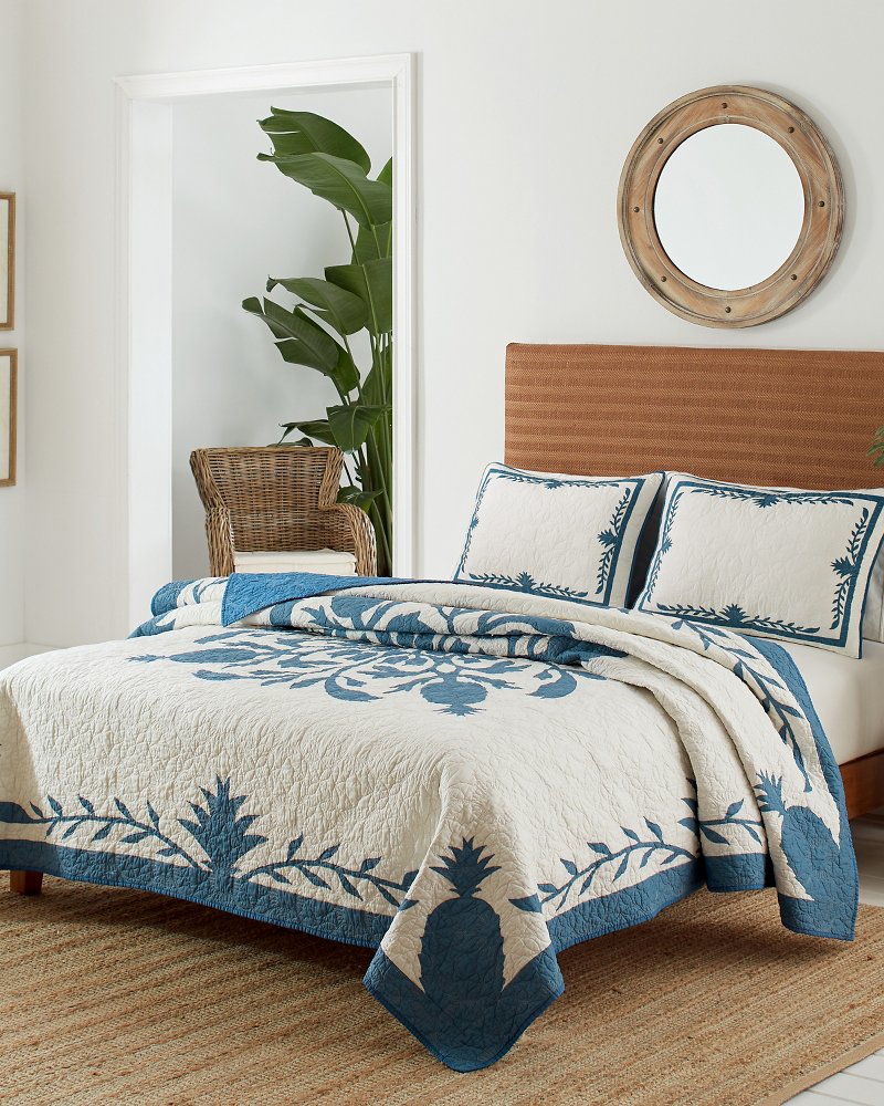 Tommy Bahama Signature - Aloha Pineapple King Quilt