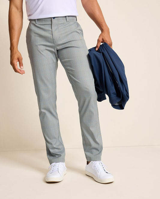 Tommy Bahama Premium - On Par Island Driver Flat-Front IslandZone® Pants
