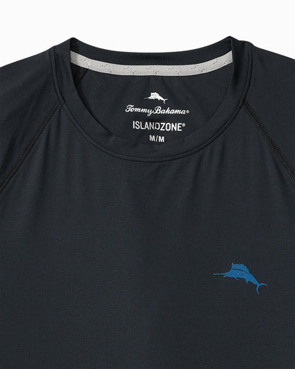 Tommy Bahama Classic - Chill Time Surf IslandZone® Short-Sleeve Rash Guard