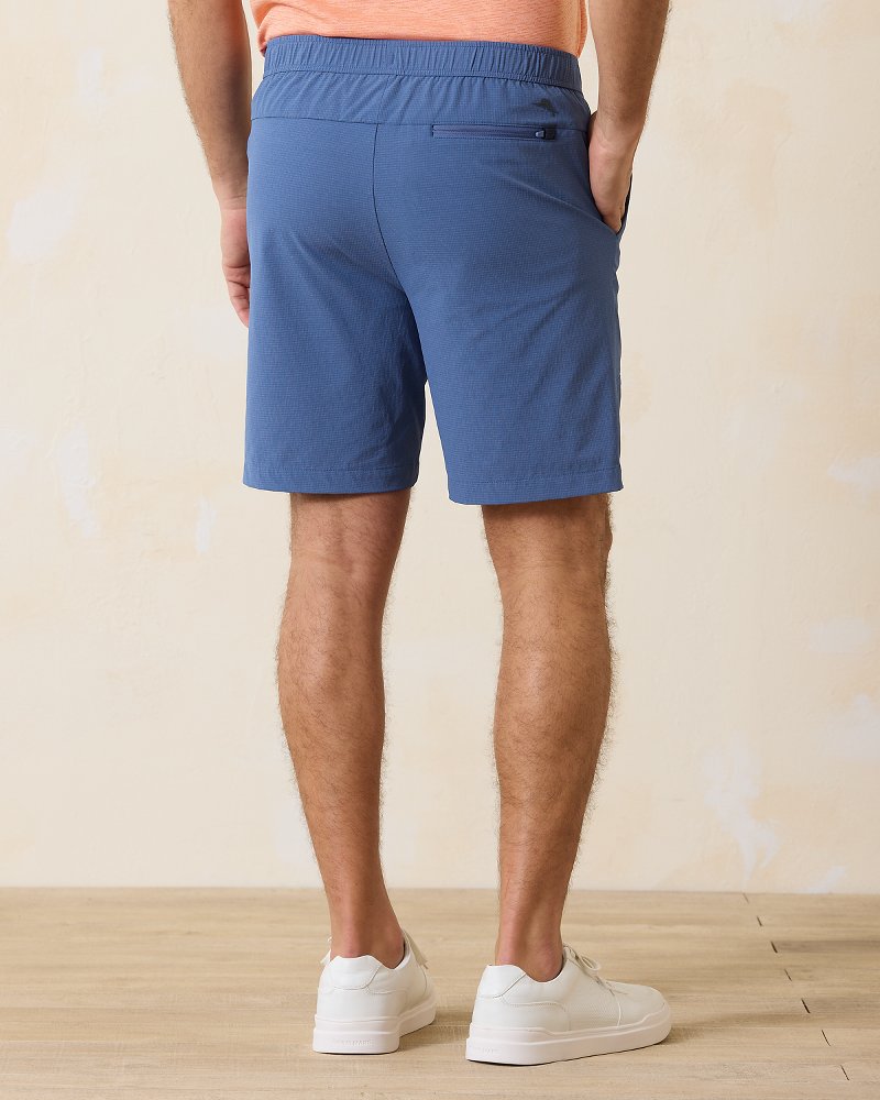 Tommy Bahama Special Offer - Chip Shot E-Waist IslandZone® 8-Inch Shorts