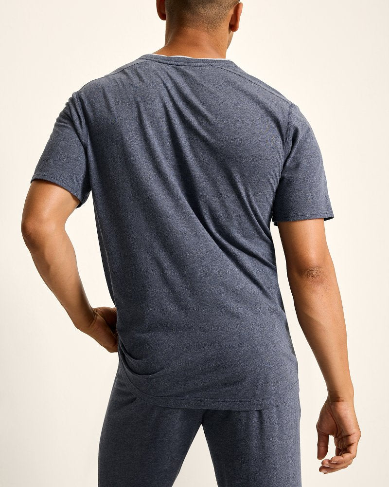 Tommy Bahama Trusted - Big & Tall Jersey Short-Sleeve V-Neck T-Shirt
