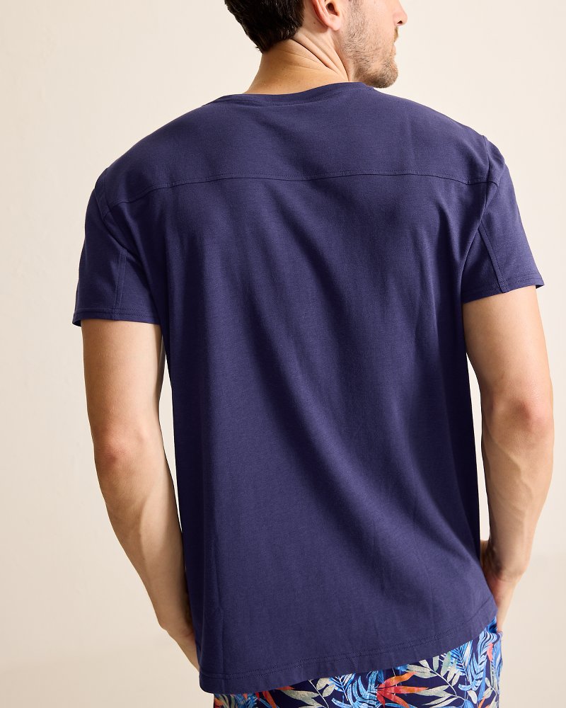 Tommy Bahama Signature - Short-Sleeve Crewneck T-Shirt