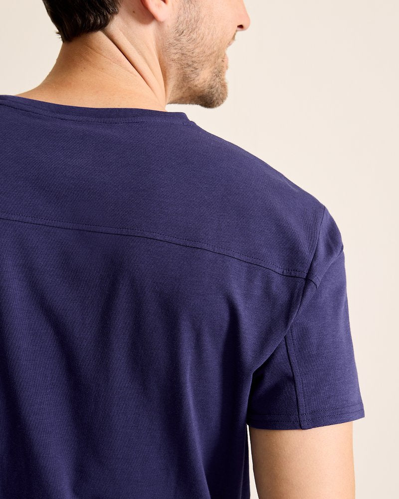 Tommy Bahama Signature - Short-Sleeve Crewneck T-Shirt