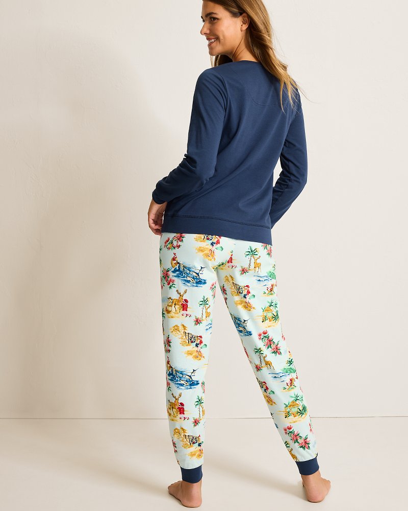 Tommy Bahama Best Seller - Holiday Santa Long Sleeve & Pants Pajama Set