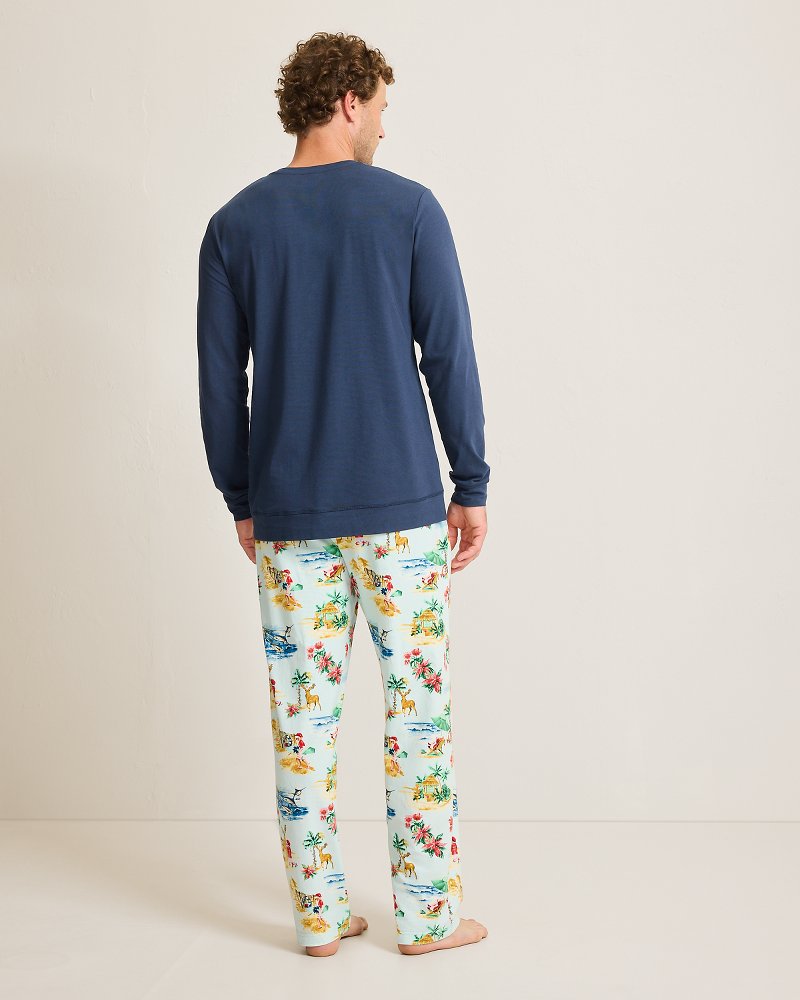 Tommy Bahama New - Holiday Santa Long Sleeve & Pants Pajama Set