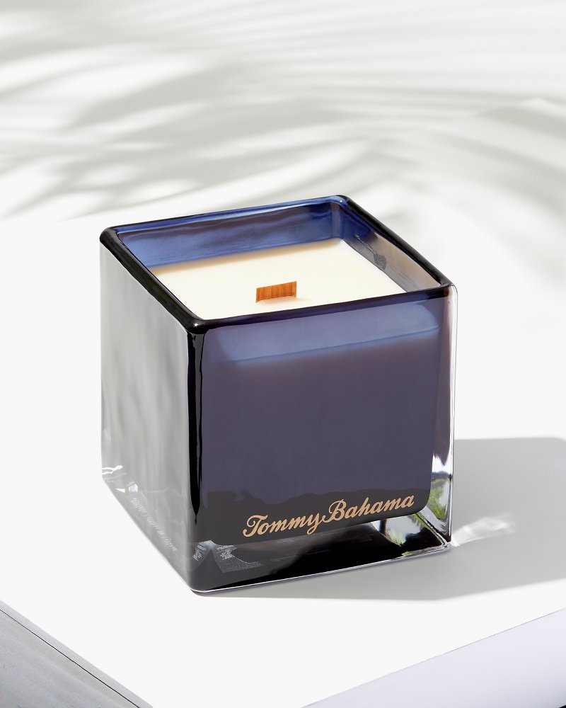Tommy Bahama Quality - Island Blend 17.5-oz. Boxed Glass Candle
