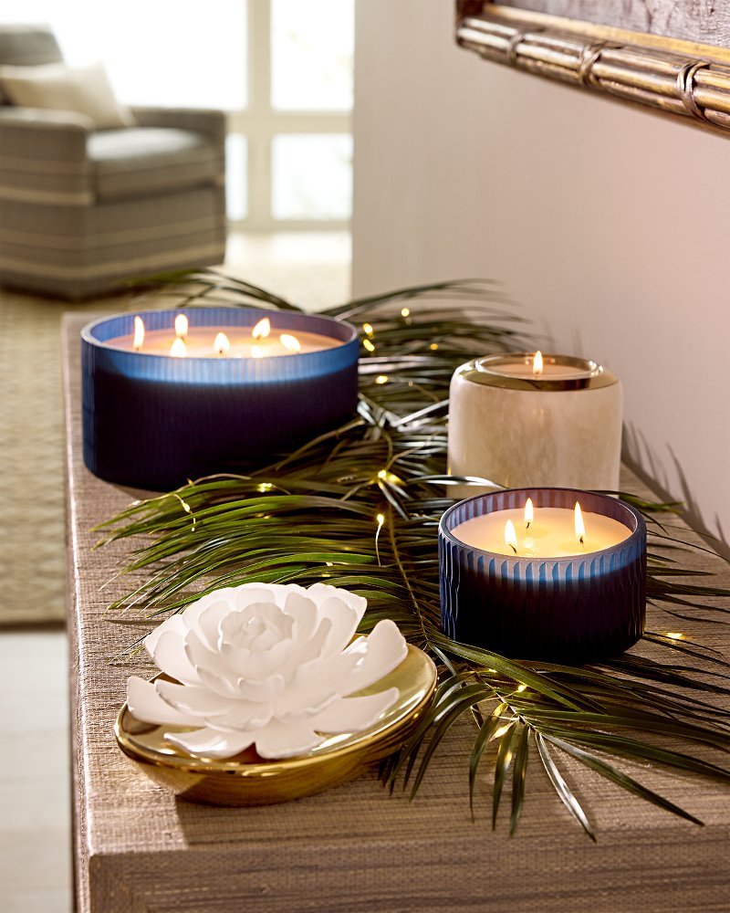 Tommy Bahama Hot Sale - Island Blend Porcelain Flower Diffuser