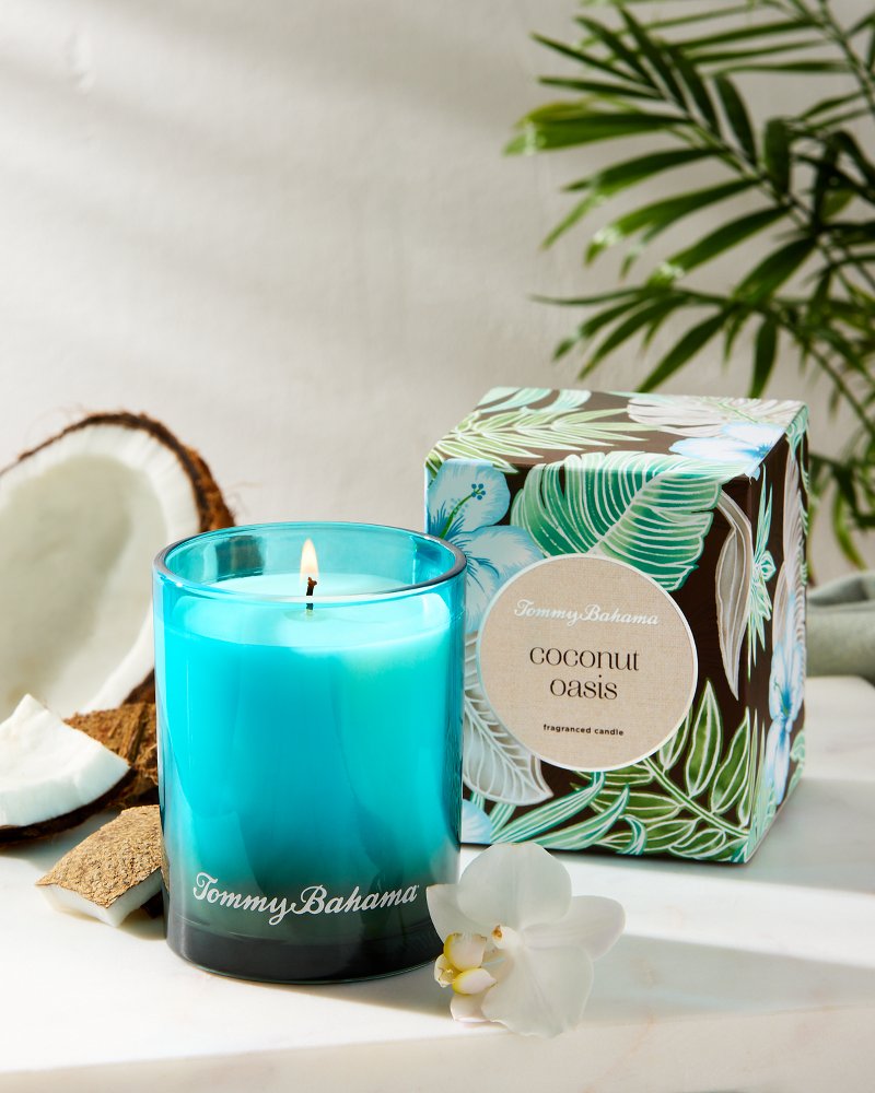 Tommy Bahama Customer Favorite - Coconut Oasis 7.5-oz. Boxed Poured Candle
