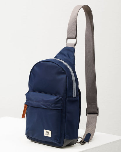 Tommy Bahama Classic - Willesden Midnight Sling Bag