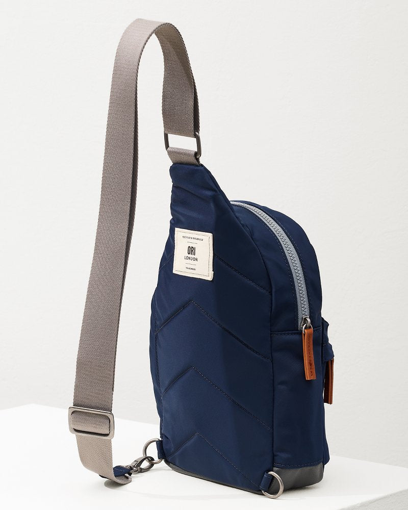 Tommy Bahama Classic - Willesden Midnight Sling Bag