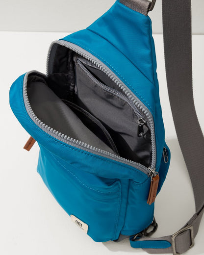 Tommy Bahama Deals - Willesden Seaport Sling Bag